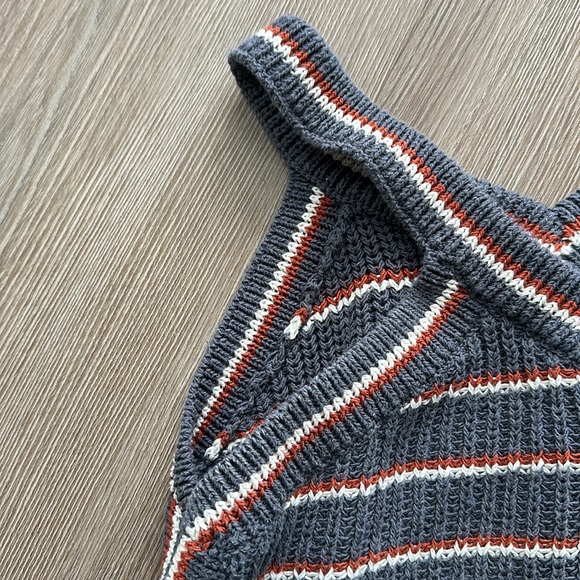 Knit Top - Picture 6 of 6